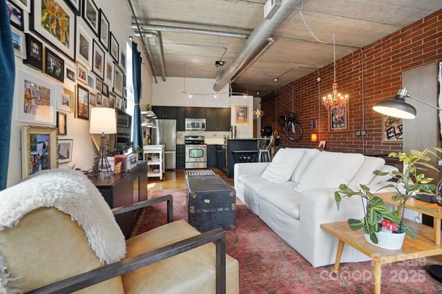 626 N Graham Street 309, Charlotte, NC 28202