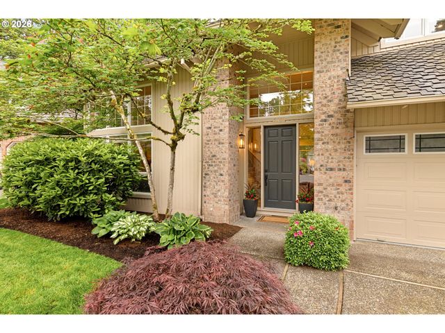 5312 AMBERWOOD Ct, Lake Oswego, OR 97035