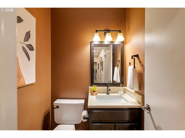 5312 AMBERWOOD Ct, Lake Oswego, OR 97035