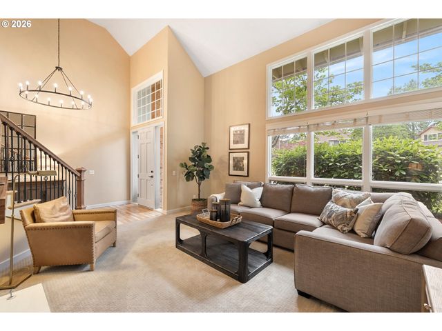 5312 AMBERWOOD Ct, Lake Oswego, OR 97035