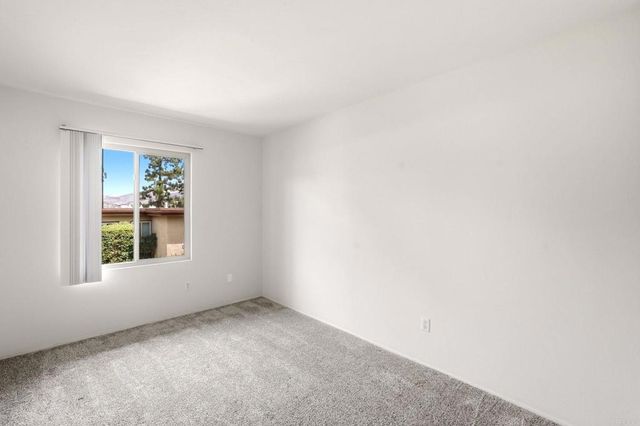 8764 Wahl Street, Santee, CA 92071