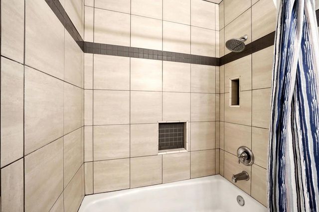 8764 Wahl Street, Santee, CA 92071
