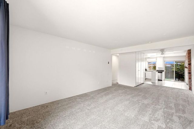 8764 Wahl Street, Santee, CA 92071