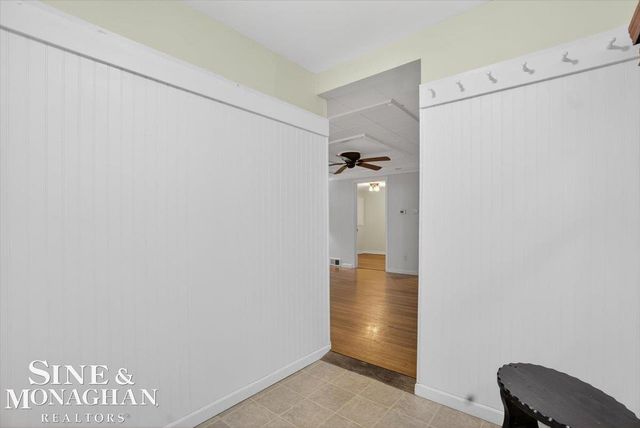 1551 Oakland Avenue, St Clair, MI 48079