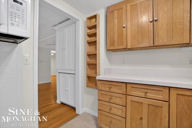 1551 Oakland Avenue, St Clair, MI 48079