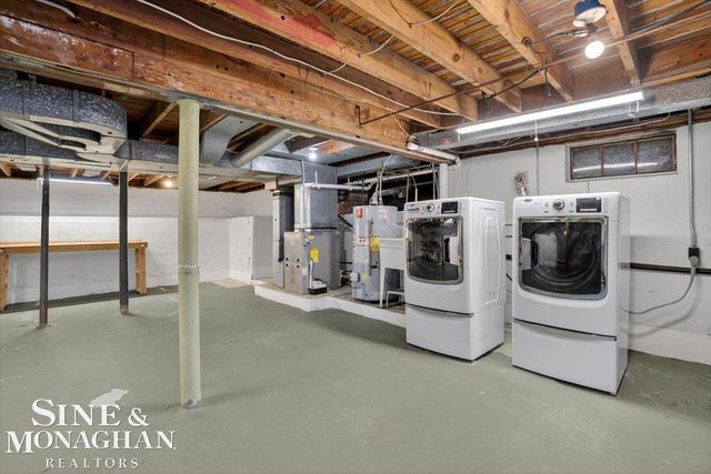 1551 Oakland Avenue, St Clair, MI 48079