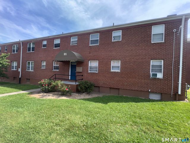 752 New Britain Avenue Apt 4, Hartford, CT 06106