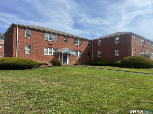 752 New Britain Avenue Apt 4, Hartford, CT 06106