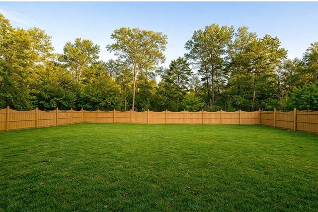 717 Harpers Mill Dr, Nolensville, TN 37135