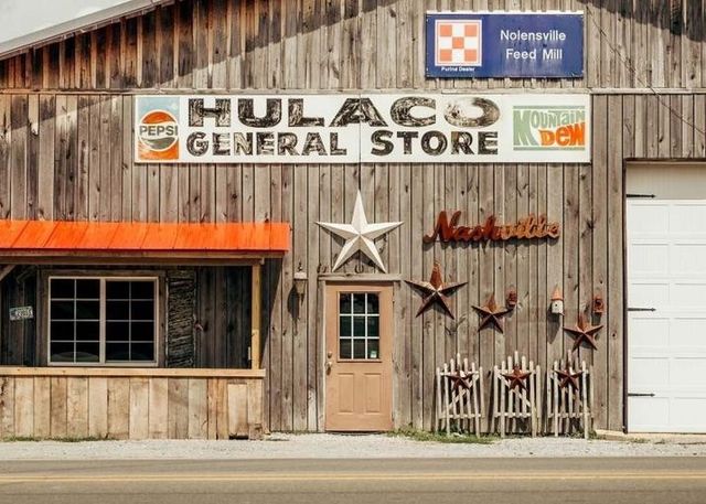 717 Harpers Mill Dr, Nolensville, TN 37135