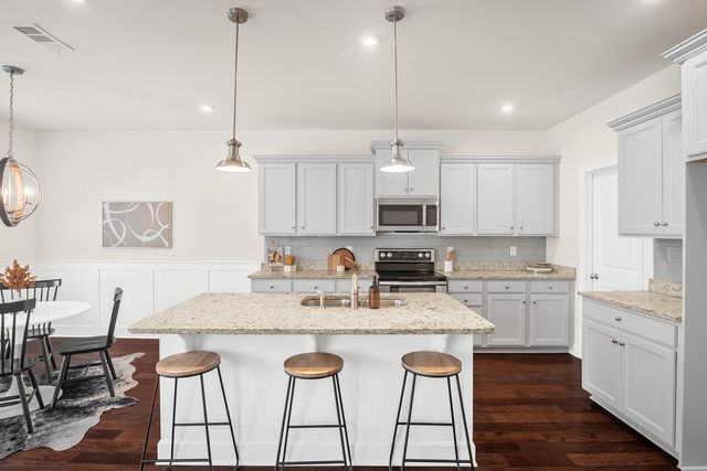 717 Harpers Mill Dr, Nolensville, TN 37135