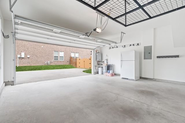 717 Harpers Mill Dr, Nolensville, TN 37135