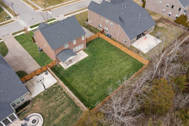 717 Harpers Mill Dr, Nolensville, TN 37135