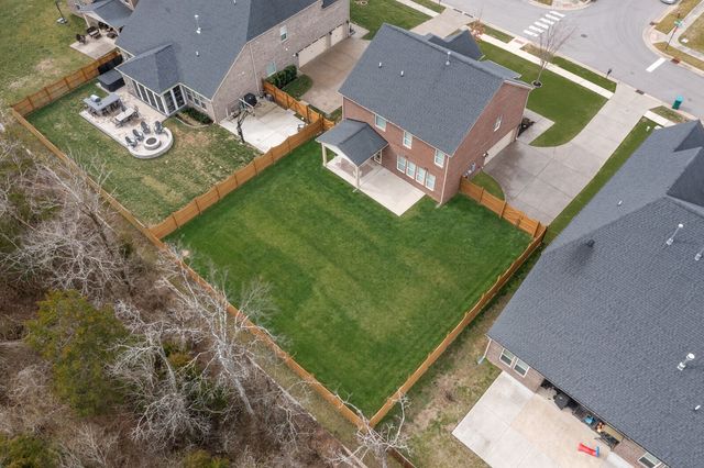 717 Harpers Mill Dr, Nolensville, TN 37135