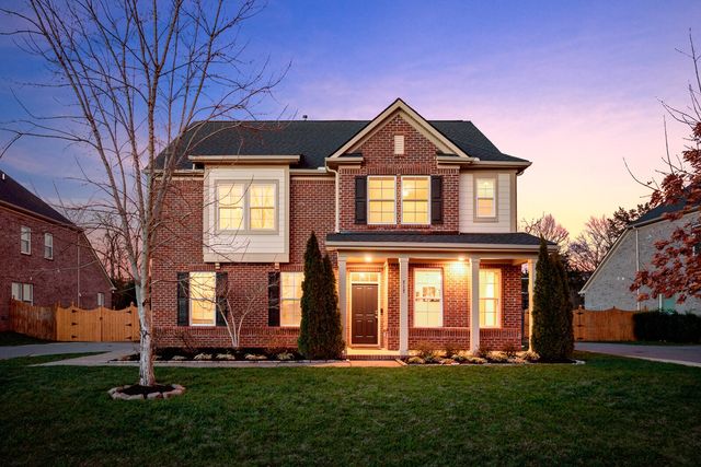 717 Harpers Mill Dr, Nolensville, TN 37135