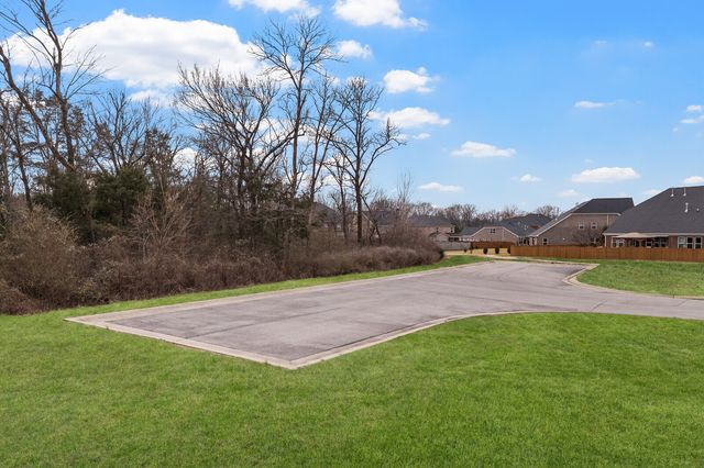 717 Harpers Mill Dr, Nolensville, TN 37135