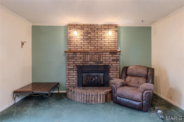 16280 Hardwood Lane, St Robert, MO 65584