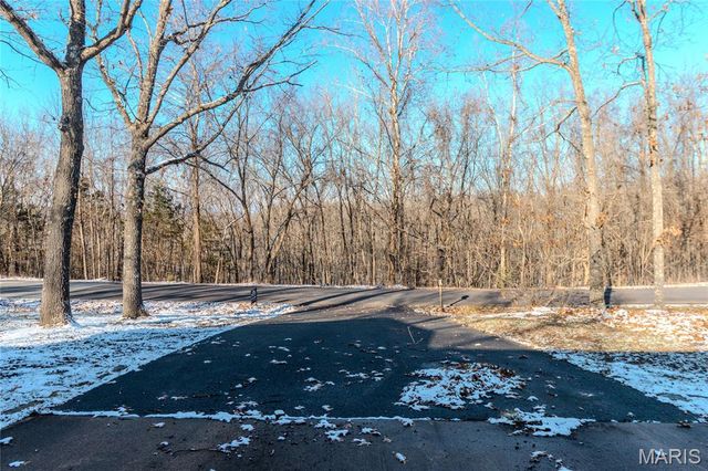 16280 Hardwood Lane, St Robert, MO 65584