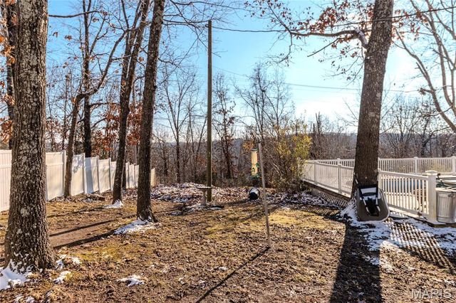 16280 Hardwood Lane, St Robert, MO 65584