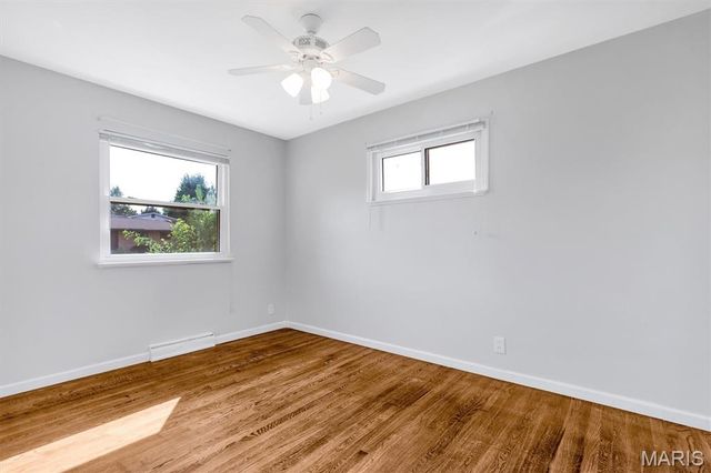 3909 Southern Aire Drive, St Louis, MO 63125