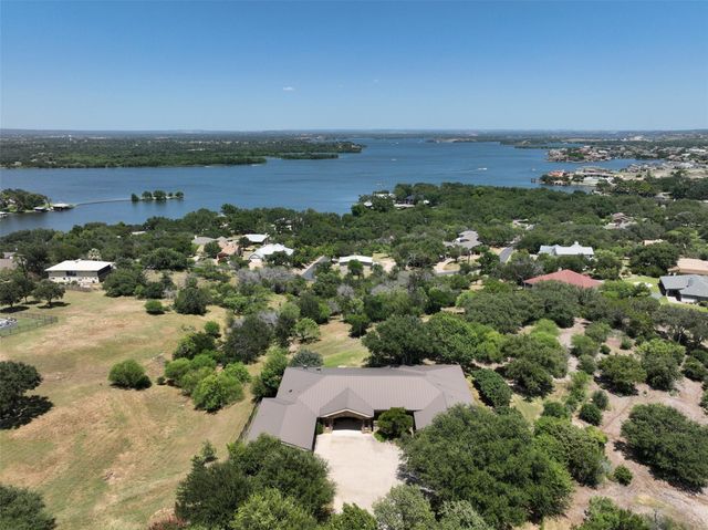 2803 Ranch Road 2831, Horseshoe Bay, TX 78657