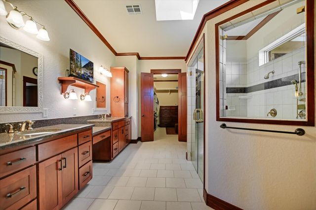 2803 Ranch Road 2831, Horseshoe Bay, TX 78657