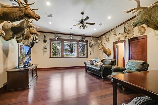 2803 Ranch Road 2831, Horseshoe Bay, TX 78657