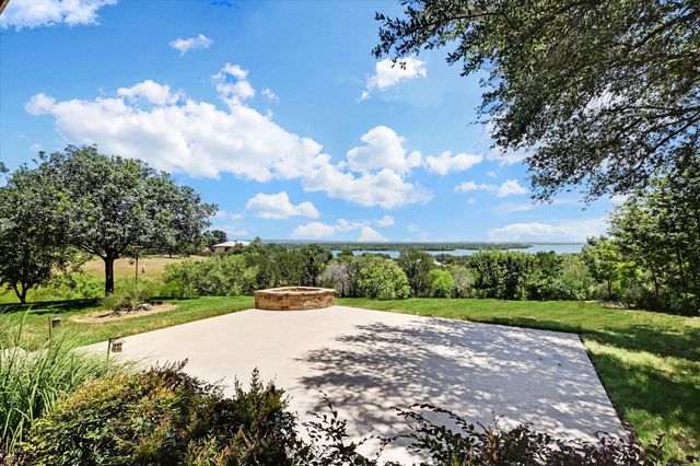 2803 Ranch Road 2831, Horseshoe Bay, TX 78657