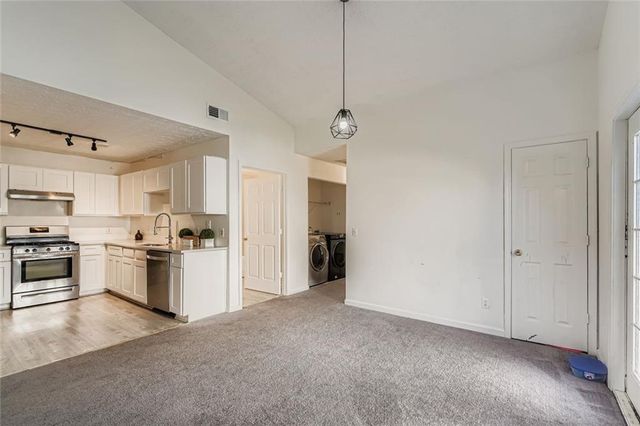 1025 Lakeside Circle, Covington, GA 30016