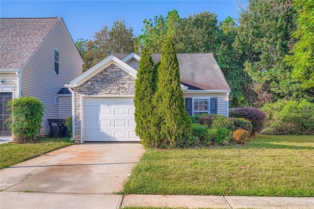 1025 Lakeside Circle, Covington, GA 30016