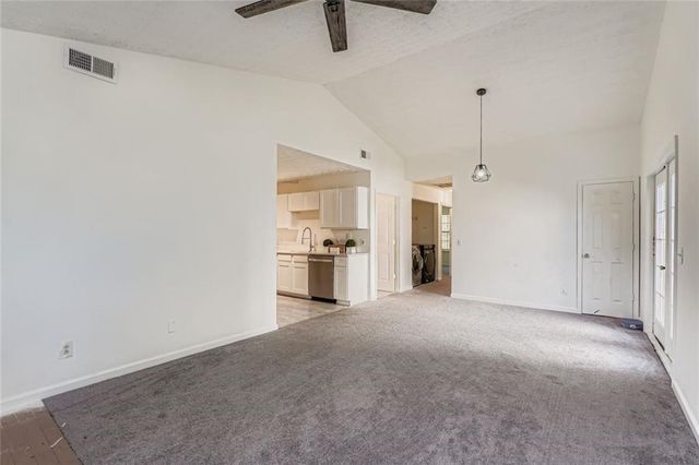 1025 Lakeside Circle, Covington, GA 30016