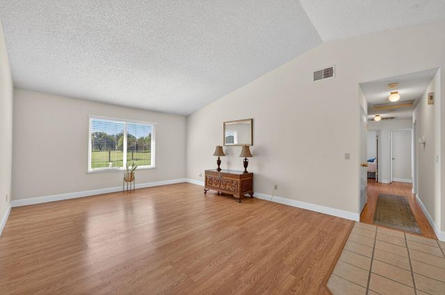 7640 Ranch River Dr, Elverta, CA 95626