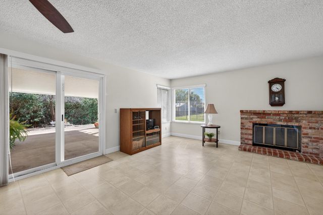 7640 Ranch River Dr, Elverta, CA 95626