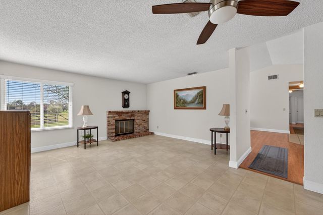 7640 Ranch River Dr, Elverta, CA 95626