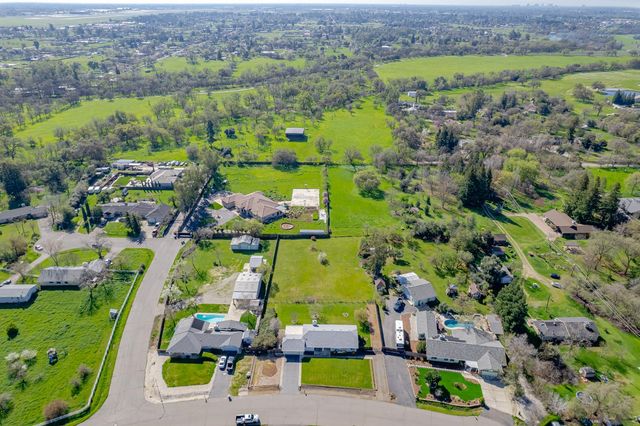 7640 Ranch River Dr, Elverta, CA 95626