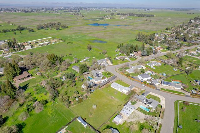 7640 Ranch River Dr, Elverta, CA 95626