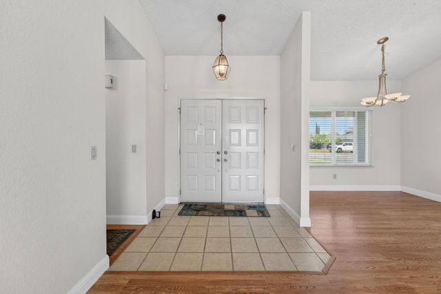 7640 Ranch River Dr, Elverta, CA 95626