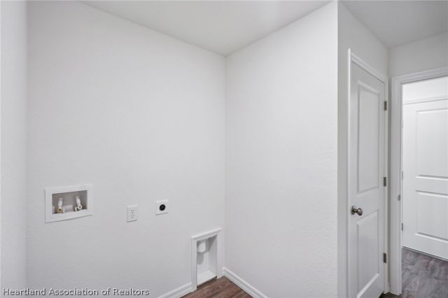 476 OAK CANOPY Circle, Avon Park, FL 33825