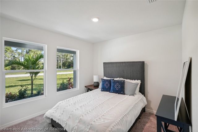476 OAK CANOPY Circle, Avon Park, FL 33825