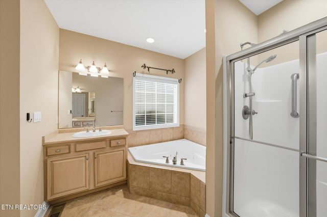 803 Micah St, Maryville, TN 37804