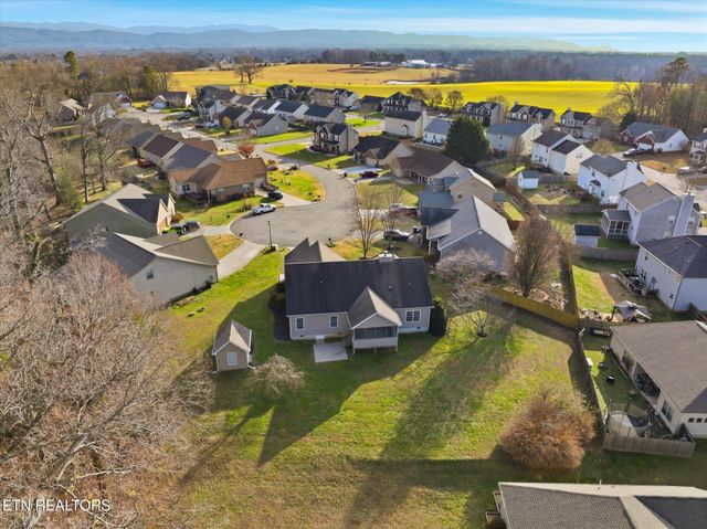 803 Micah St, Maryville, TN 37804