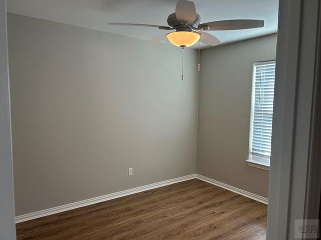 22813 Buena Street, Galveston, TX 77554