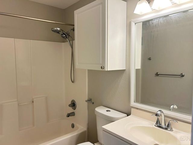 22813 Buena Street, Galveston, TX 77554