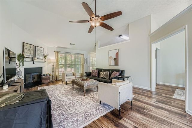 2895 Dogwood Creek, Duluth, GA 30096