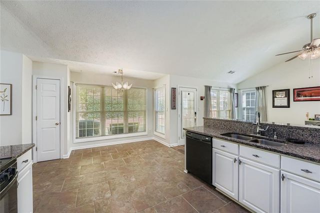2895 Dogwood Creek, Duluth, GA 30096
