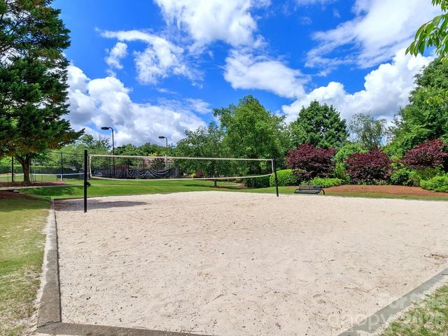 6425 Tunston Lane, Charlotte, NC 28269