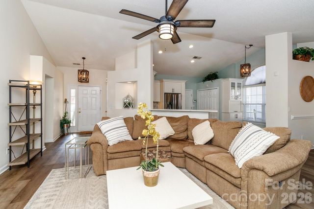 6425 Tunston Lane, Charlotte, NC 28269