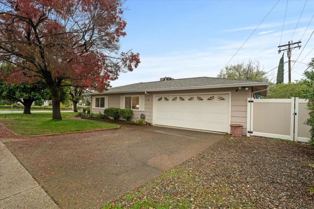 3505 Tamarack Drive, Redding, CA 96003