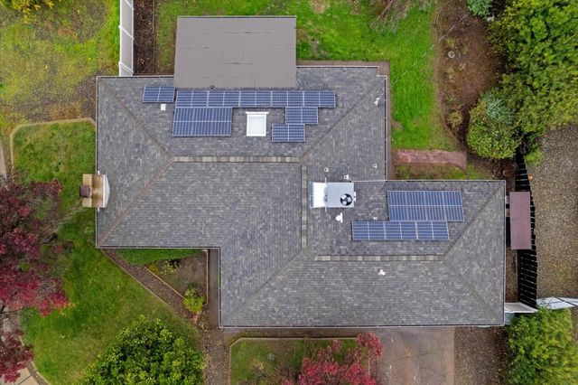 3505 Tamarack Drive, Redding, CA 96003