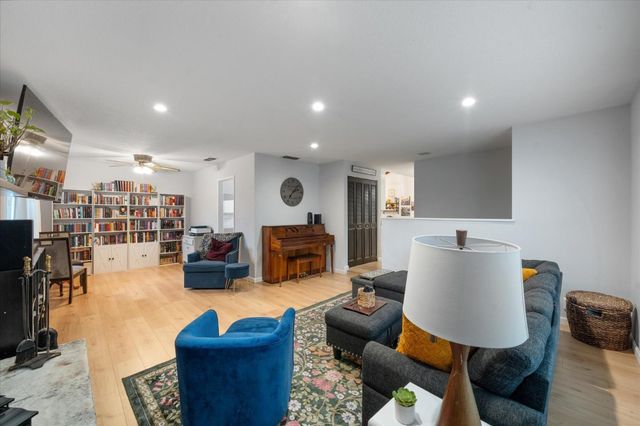 3505 Tamarack Drive, Redding, CA 96003